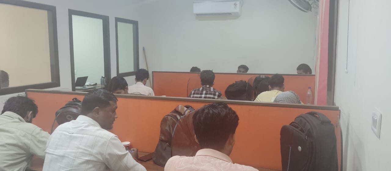 Office Space For Rent in Sector 3