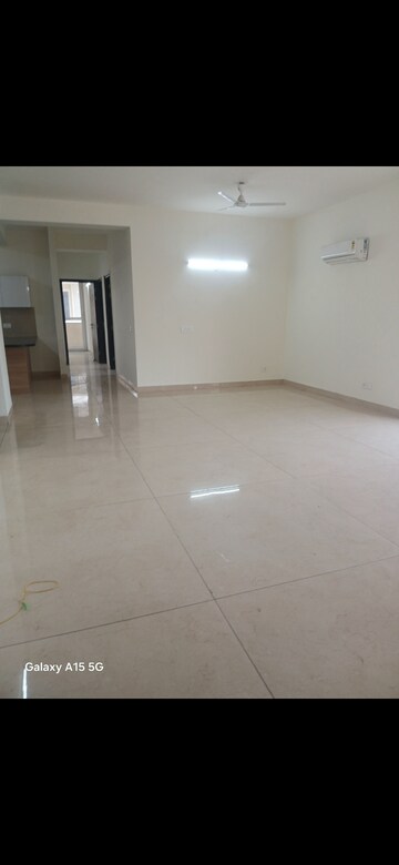 Room in 4 BHK Apartment at Maya Green Lotus Saksham, International Airport Road – for Rent