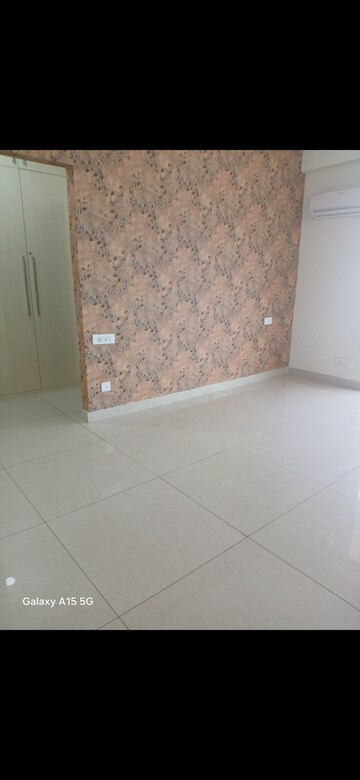 Room in 4 BHK Apartment at Maya Green Lotus Saksham, International Airport Road – for Rent