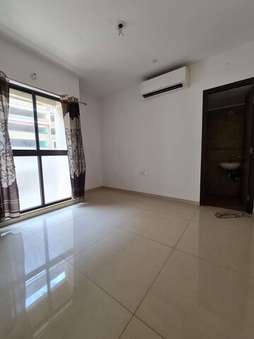 Master Bedroom in 1 BHK Apartment at Lodha Palava Downtown, Dombivli East – for Rent
