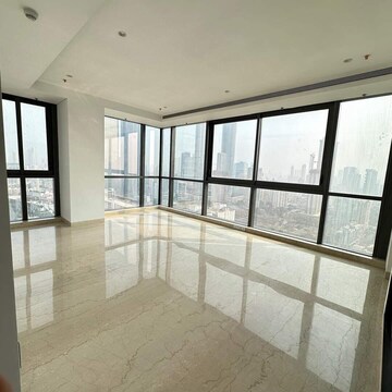 Room in 4 BHK Apartment at K Raheja Artesia, Worli – for Rent