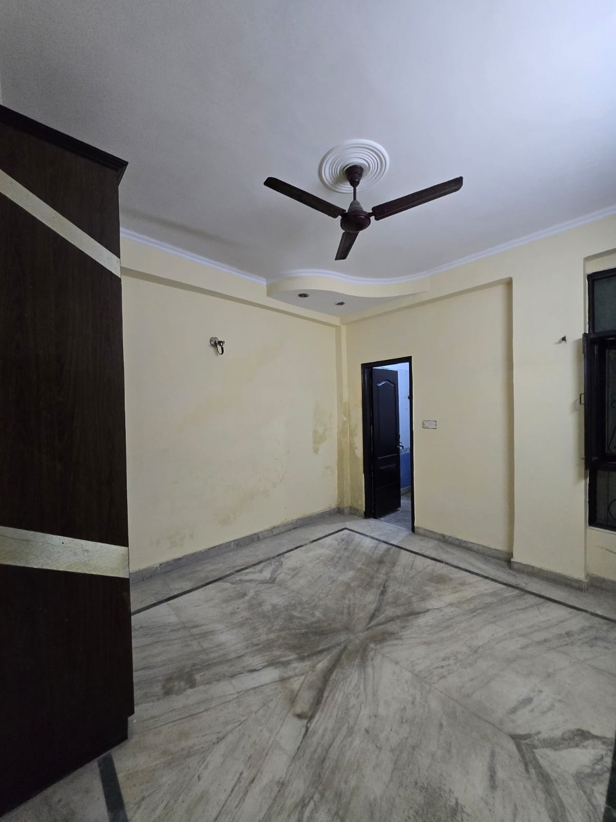 2 BHK Apartment For Rent in Lokhandwala Complex
