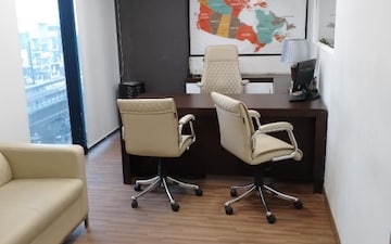 Office Space For Rent in Wave Silver Tower, Sector 18