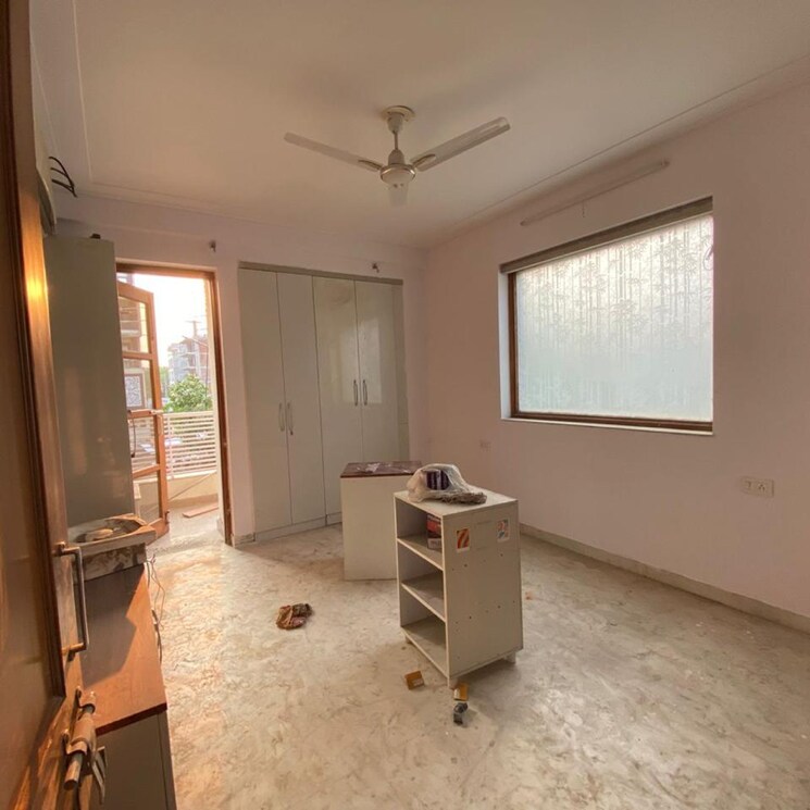 Bedroom, sector 57 3 Bedroom 2385 Sq.Ft. Builder Floor In Sector 57 Gurgaon 8741642