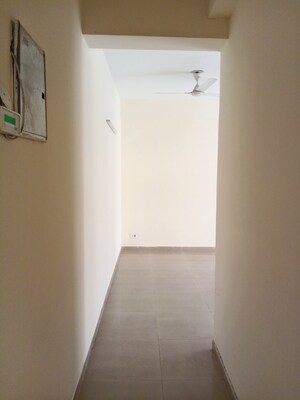 Room in 3 BHK Apartment at Mahagun Mywoods, Sector 16c Greater Noida – for Sale