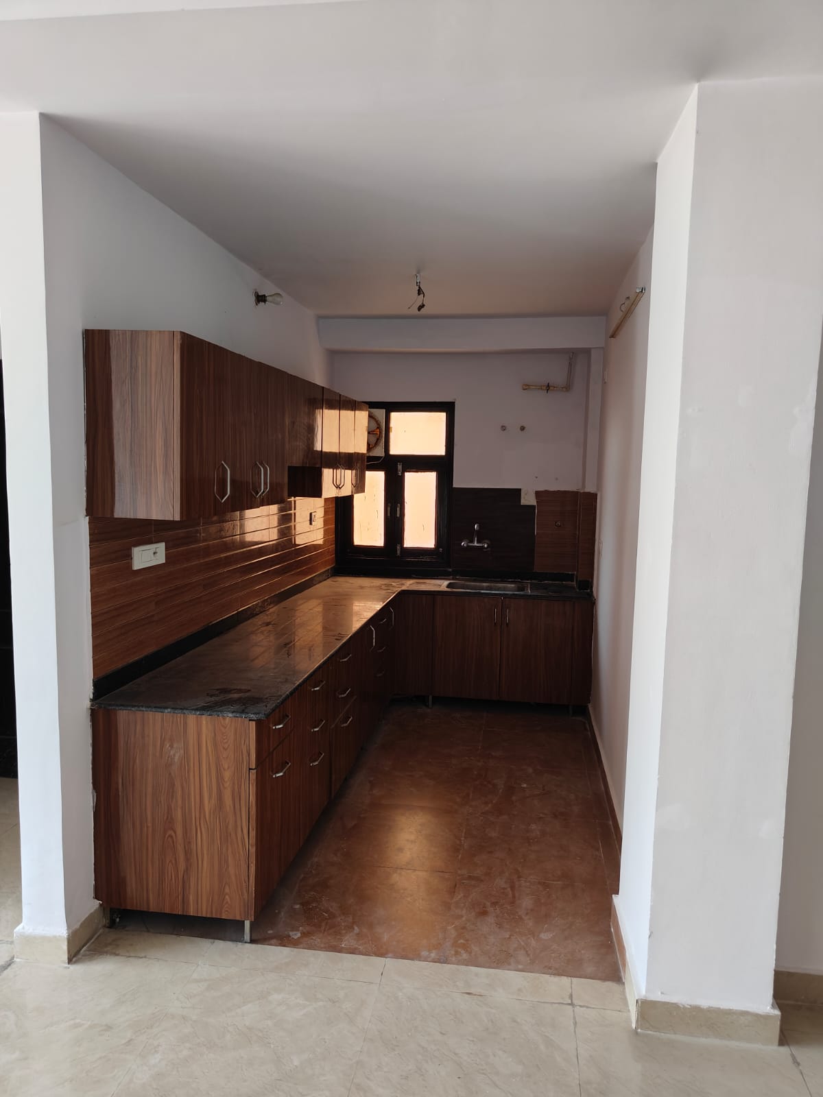 2 BHK + Pooja Room,Study Room 1150 Sq.Ft. Apartment in Amna Rolex Estate