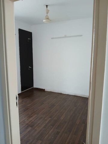 3 BHK Apartment For Rent in BPTP Parkland Pride, Sector 77