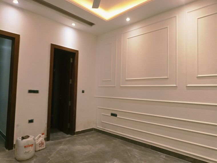 Room, saket 3.5 Bedroom 1800 Sq.Ft. Builder Floor In Saket Delhi 8741799