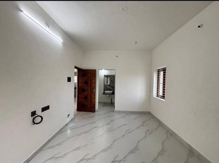 Room, sector 28 3 Bedroom 1800 Sq.Ft. Builder Floor In Sector 28 Faridabad 8741777