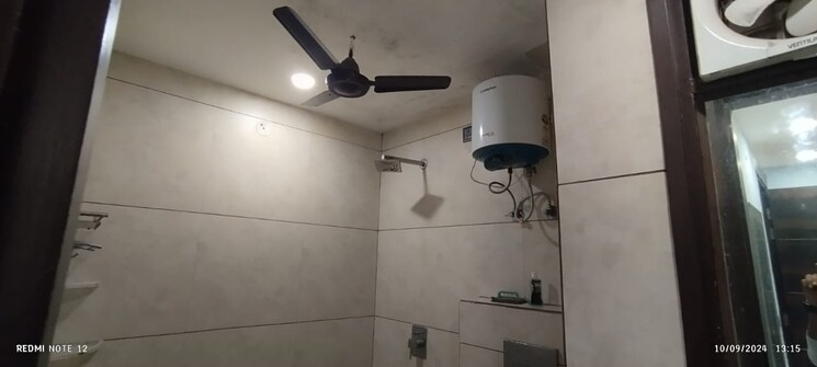 Bathroom, burari 3 Bedroom 900 Sq.Ft. Builder Floor In Burari Delhi 8741770