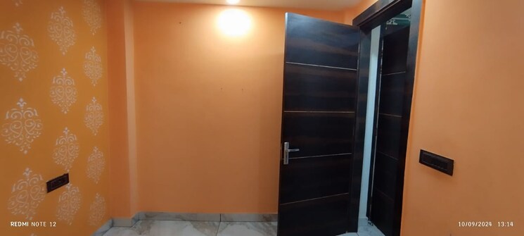 Room, burari 3 Bedroom 900 Sq.Ft. Builder Floor In Burari Delhi 8741770