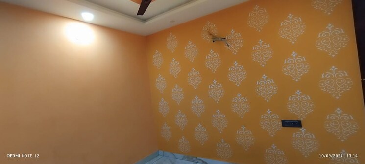 Room, burari 3 Bedroom 900 Sq.Ft. Builder Floor In Burari Delhi 8741770