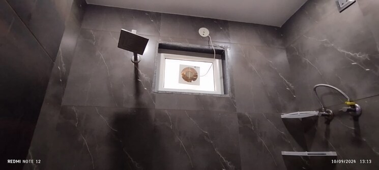 Bathroom, burari 3 Bedroom 900 Sq.Ft. Builder Floor In Burari Delhi 8741770