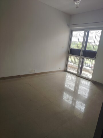 Room in 3 BHK Builder Floor at Parklands, Sector 85 – for Rent