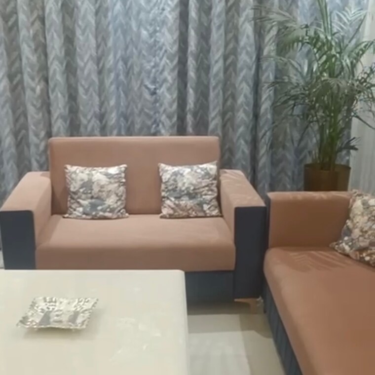 Living Room, tulip-violet 3 Bedroom 1578 Sq.Ft. Apartment In Palda Dhaani Gurgaon 8741816