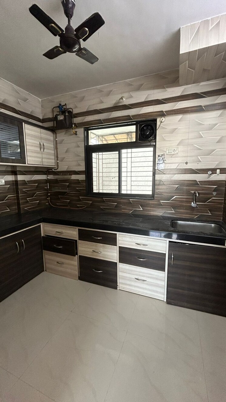 Kitchen, charai 2 Bedroom 750 Sq.Ft. Apartment In Charai Thane 8741810