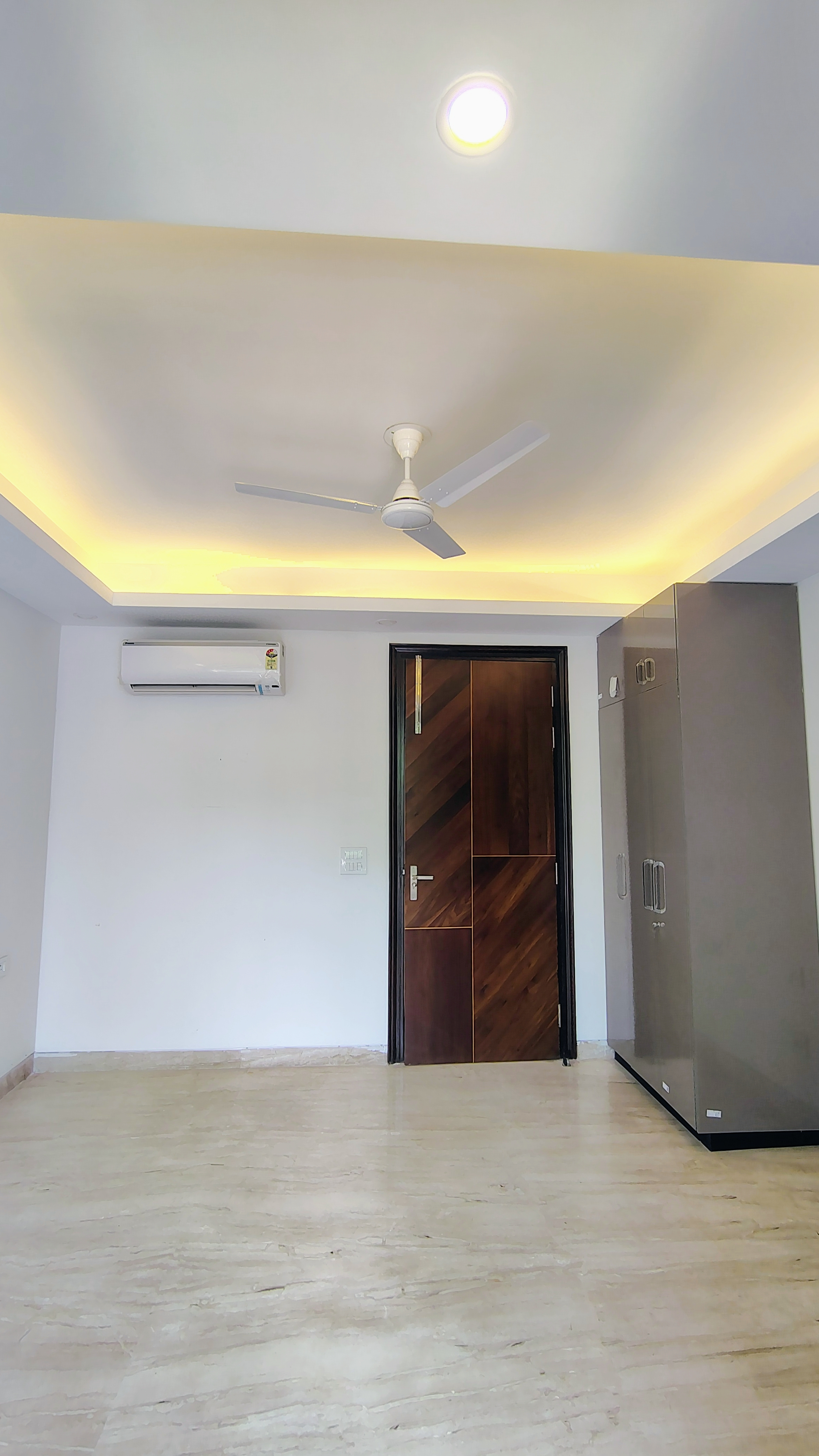 3 BHK + Pooja Room 1825 Sq.Ft. Builder Floor in Empire Floors
