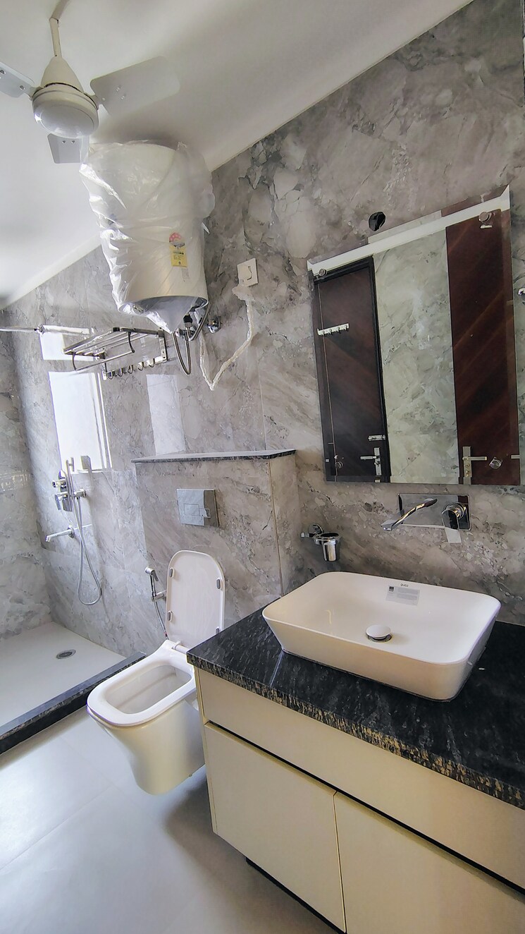 Bathroom, empire-floors 3 Bedroom 1825 Sq.Ft. Builder Floor In Sector 57 Gurgaon 8741878