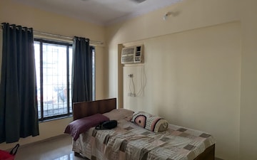 2 BHK Apartment For Rent in Goregaon West