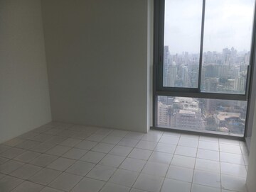 Room in 3 BHK Apartment at Piramal Mahalaxmi, Mahalaxmi – for Rent