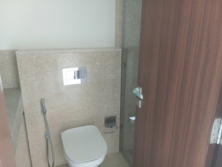 Bathroom, piramal-mahalaxmi 3 Bedroom 1128 Sq.Ft. Apartment In Mahalaxmi Mumbai 8741843