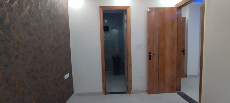 Room, burari 3 Bedroom 850 Sq.Ft. Builder Floor In Burari Delhi 8741854
