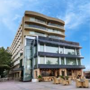  Land – Exterior View View at Juhu - for Sale