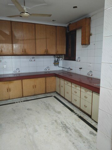 Kitchen in 3 BHK Independent House at Sector 26 – for Rent