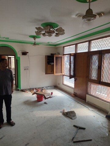 3 BHK Builder Floor For Rent in New Gupta Colony