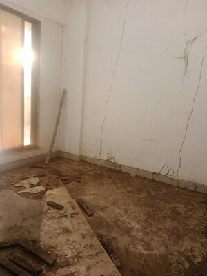 Room in 1 BHK Builder Floor at Shubh Dream Corner, Karanjade – for Sale