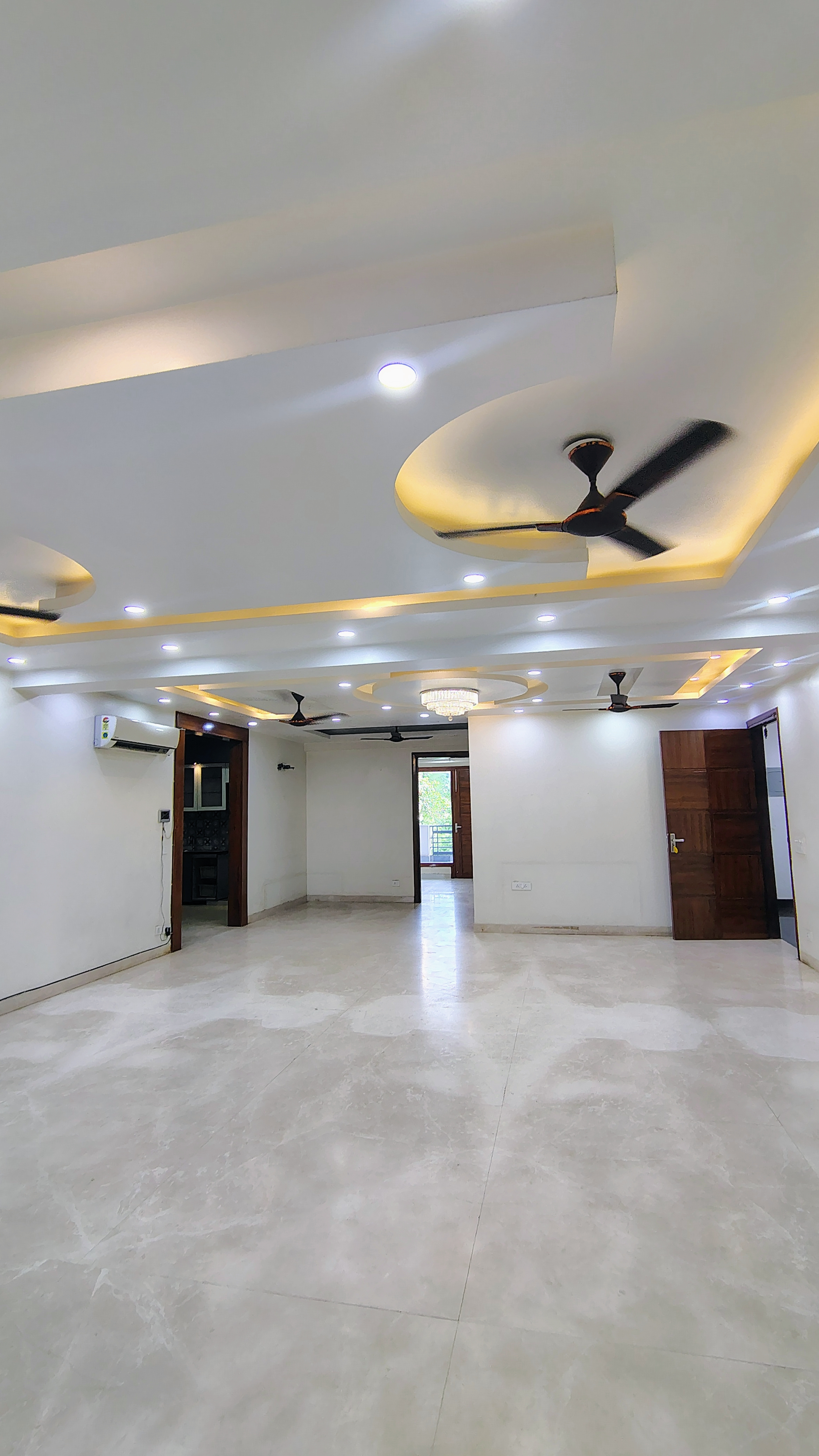 5 BHK + Pooja Room Builder Floor For Rent in DLF City Gurgaon
