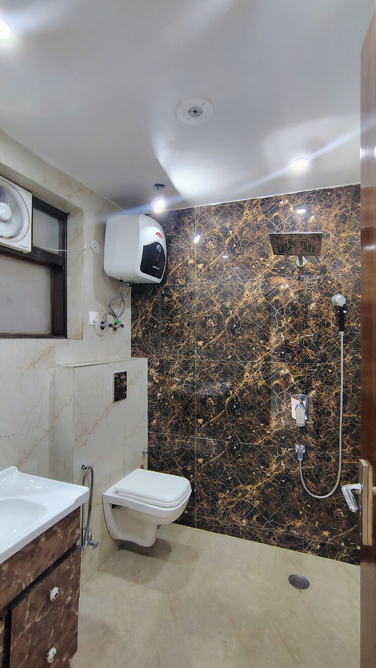 undefined, dlf-city-gurgaon 5 Bedroom 4586 Sq.Ft. Builder Floor In Sector 27 Gurgaon 8741953