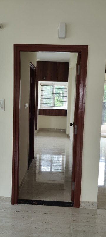 Building Lobby in 2 BHK Builder Floor at Jp Nagar Phase 7 – for Rent
