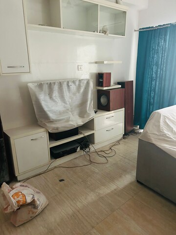 Bathroom in 4 BHK Apartment at Supertech Cape Town, Sector 74 – for Rent