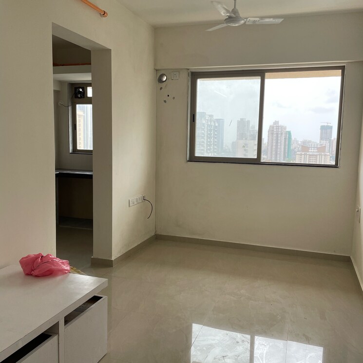 Room, goregaon east 1 Bedroom 330 Sq.Ft. Apartment In Goregaon East Mumbai 8742037
