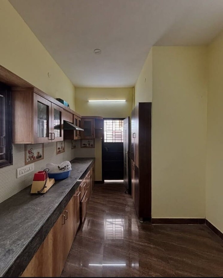 Kitchen, sector 33 3 Bedroom 1800 Sq.Ft. Builder Floor In Sector 33 Faridabad 8742072