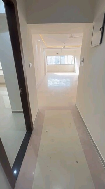  2 BHK Apartment at Rajat Apartments, Malabar Hill – for Rent