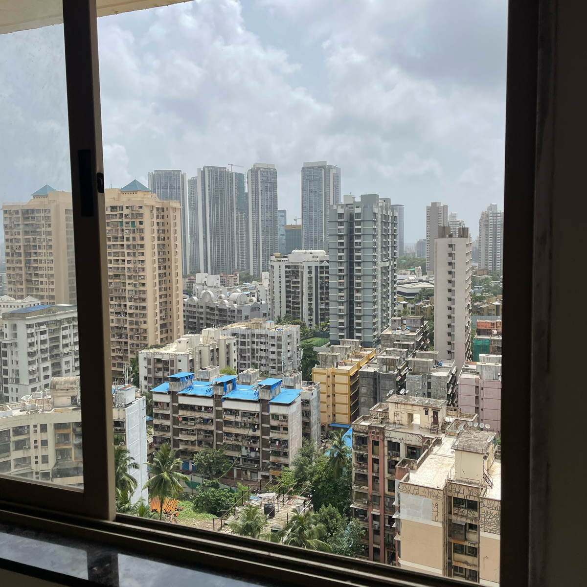 1 BHK Apartment For Rent in Satelite Garden Goregaon 