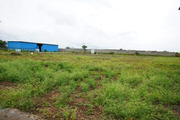 Plot Area in  Plot at Uruli Kanchan – for Sale