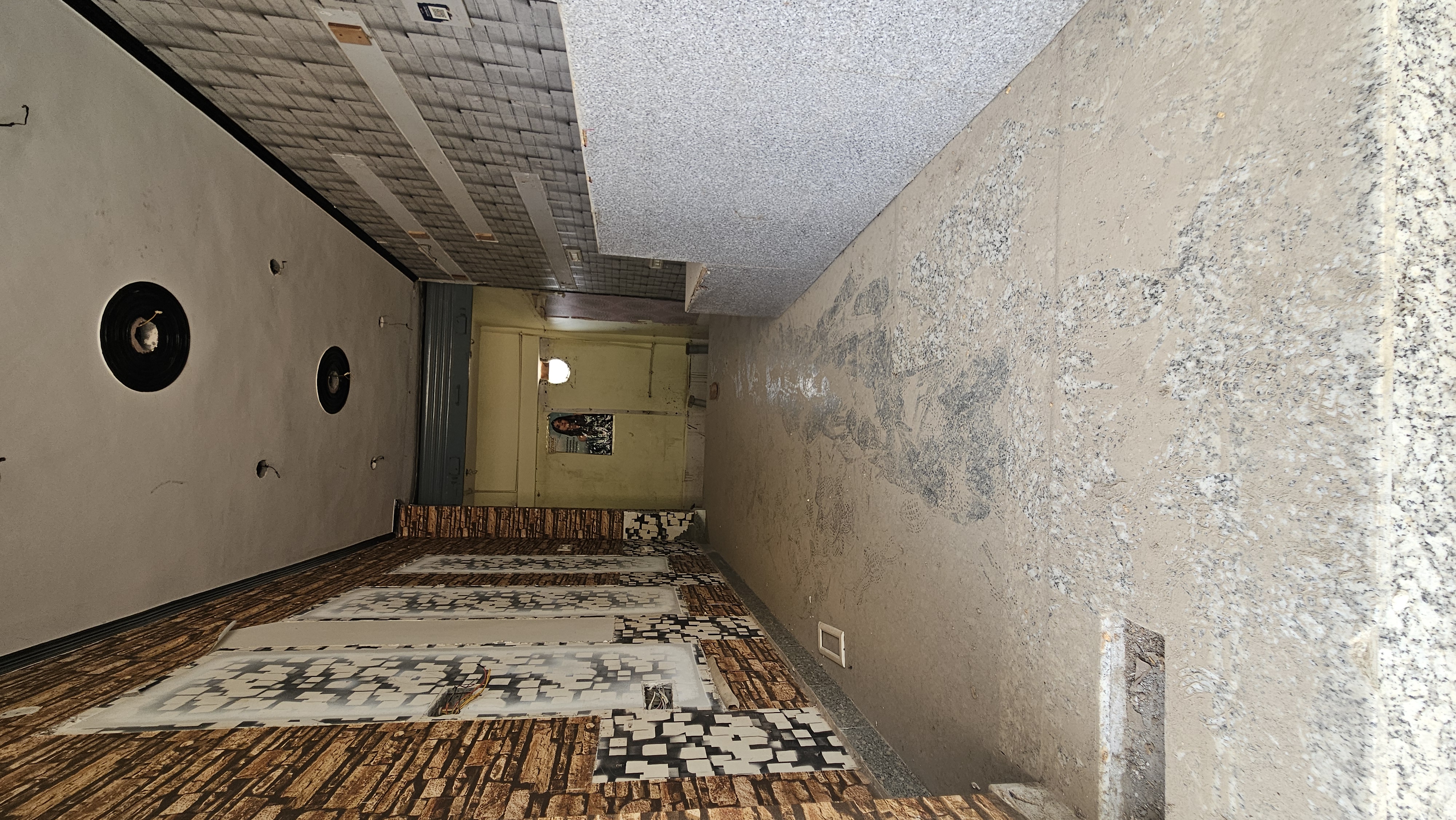 Retail Shop For Rent in Sector 21D