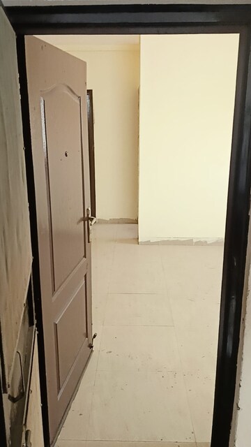 Bathroom in 3 BHK Builder Floor at Parklands, Sector 85 – for Rent