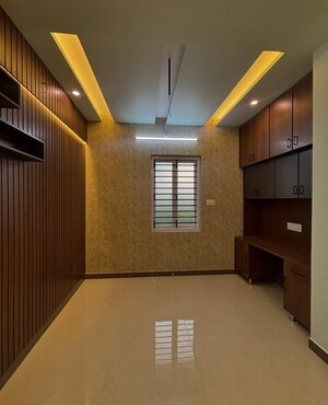 Room in 2.5 BHK Builder Floor at Sector 28 – for Sale