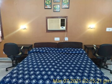 Bedroom in 2 BHK Independent House at Sector 26 – for Rent