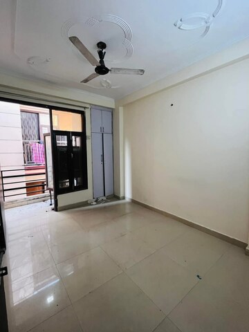 Master Bedroom in 2 BHK Apartment at Saket – for Rent