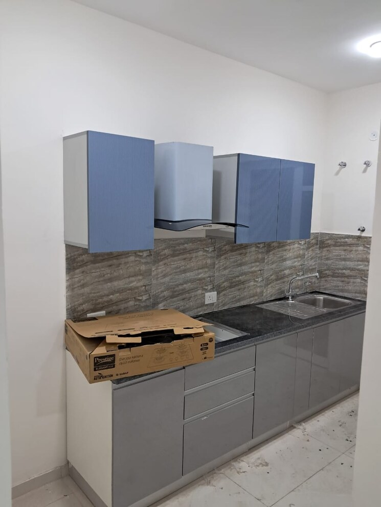 Kitchen, shapoorji-pallonji-joyville-phase-2 3 Bedroom 1852 Sq.Ft. Apartment In Sector 102 Gurgaon 8743112