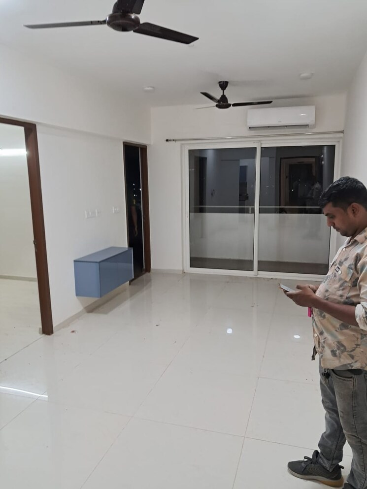 Room, shapoorji-pallonji-joyville-phase-2 3 Bedroom 1852 Sq.Ft. Apartment In Sector 102 Gurgaon 8743112