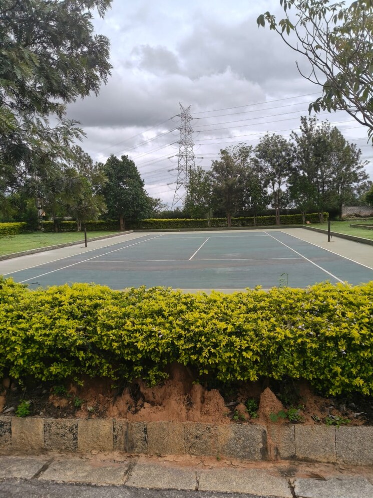 Garden, ferns-north-star  2600 Sq.Ft. Plot In Devanahalli Bangalore 8725952
