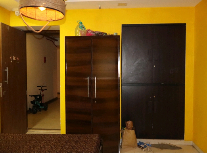 1 BHK + Pooja Room Apartment For Rent in Vijay Orovia