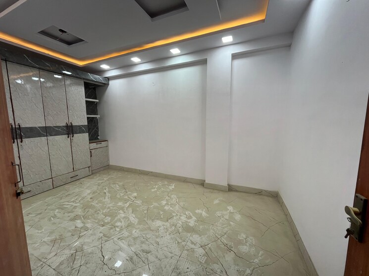 Room, burari 3 Bedroom 900 Sq.Ft. Builder Floor In Burari Delhi 8743353