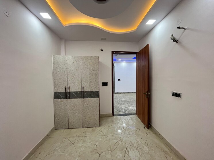 Room, burari 3 Bedroom 900 Sq.Ft. Builder Floor In Burari Delhi 8743353